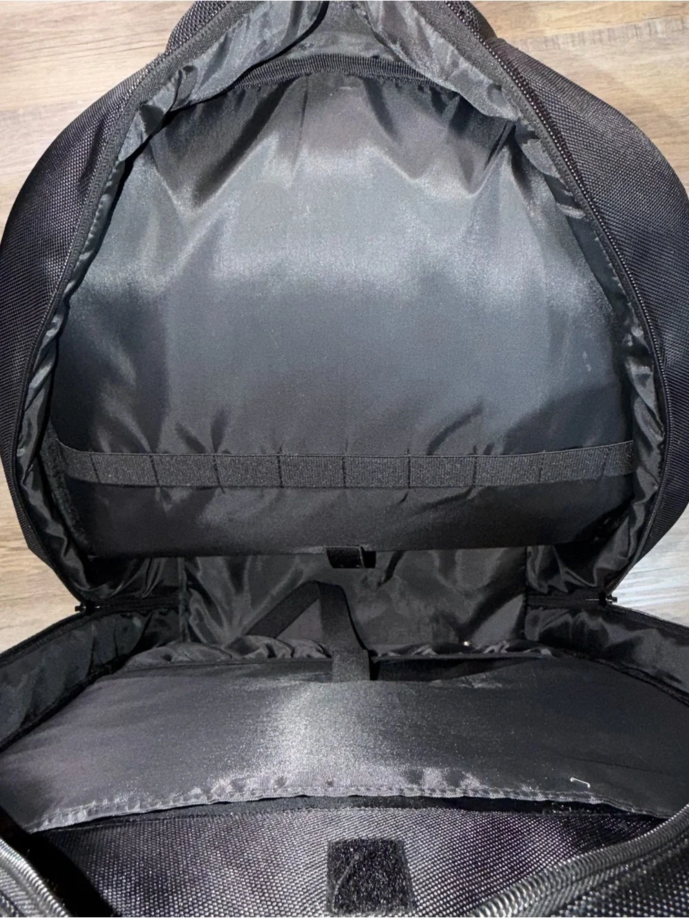 RARE Toni & Guy Rolling BackPack Pop-Art Design Hairdresser Cosmetology Kit Bag